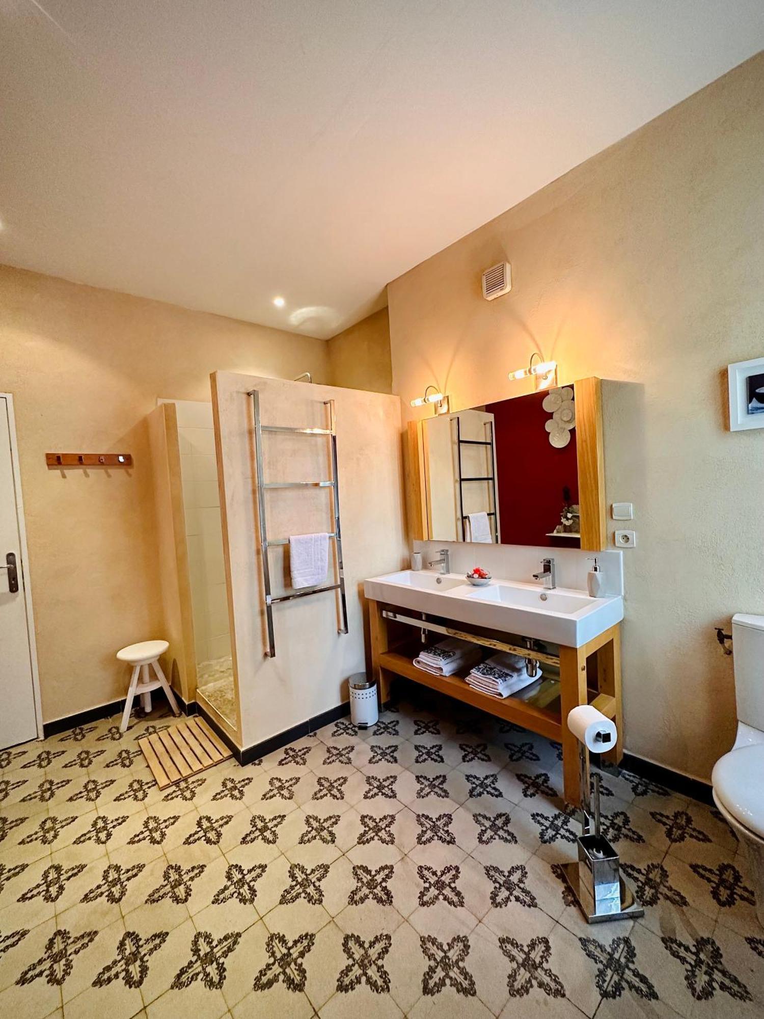 Lacanepière Générac Extérieur photo